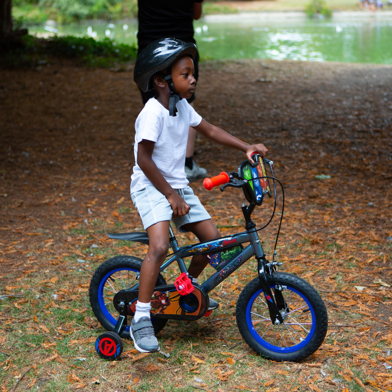 HUFFY Marvel Avengers 14" Bike 4-6 Years + Stabilisers