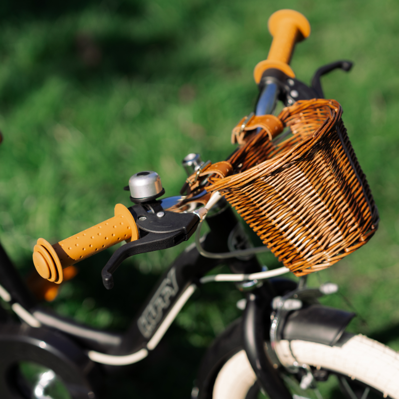 Vintage 16-inch Kids Bike 4-6 years Matte Black with basket & stabilisers