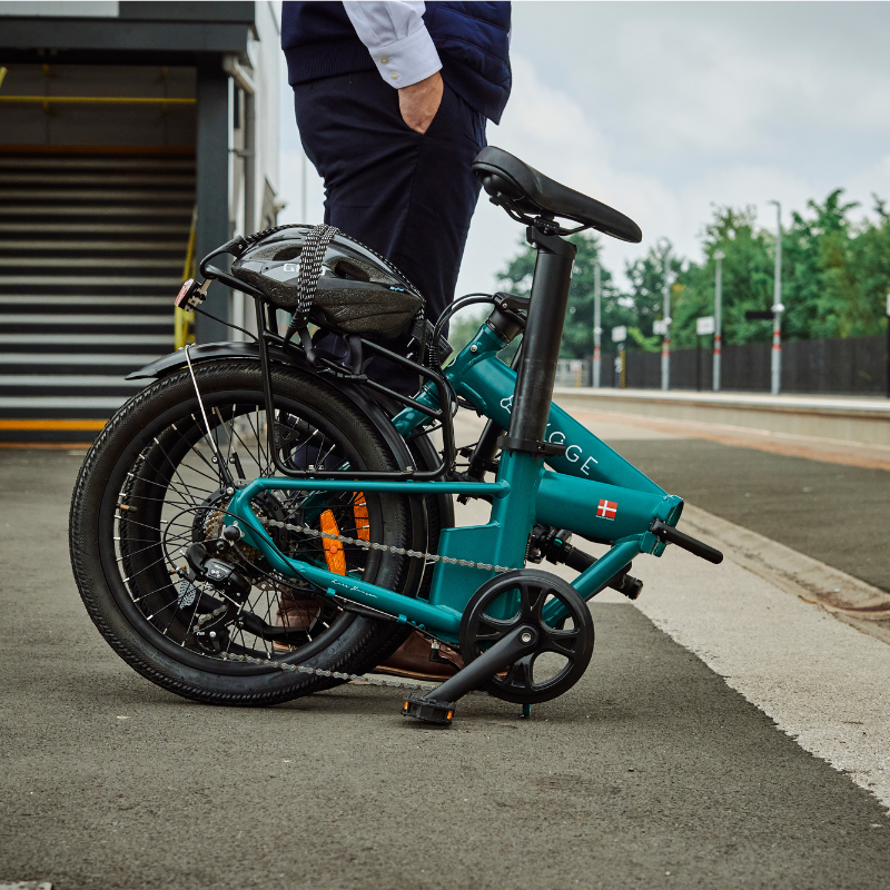 HYGEE Virum Lightweight Foldable Racing Green Electric Bike