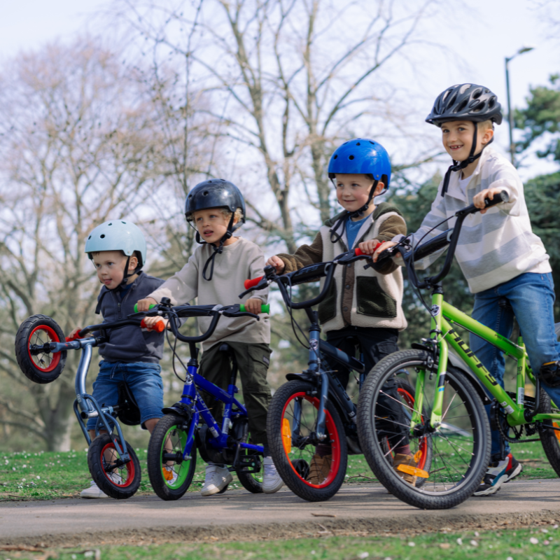 Huffy Pro Thunder 12" Blue Kids Bike 3-5 yrs | Safe, Stylish & Adjustable