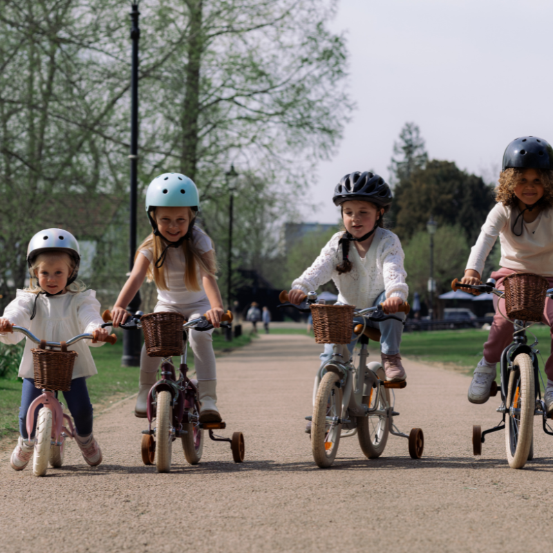Vintage 12' Bike with stabilisers for Kids 3-5 years in Matte Grey