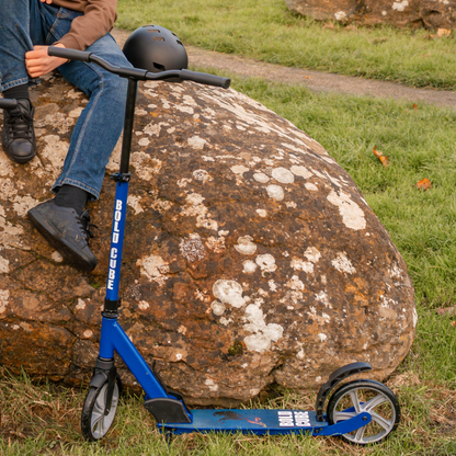 BOLDCUBE Big 2 Wheeler Scooter Navy 8yrs-Adult