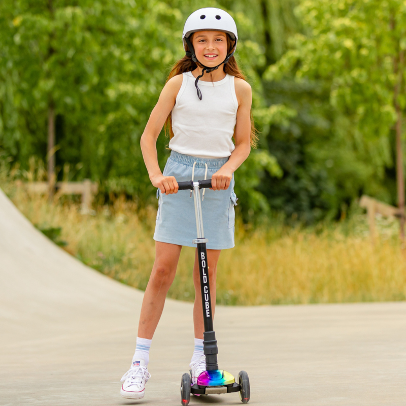 BOLDCUBE Kids Dark Night Big 3 Wheel Scooter 5+ years