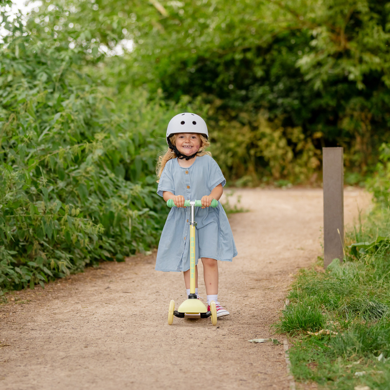 BOLDCUBE Kids Lemon Teeny 3 Wheel Scooter 2-5 years