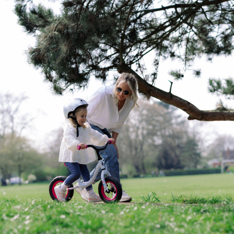 Girls’ 10-Inch Gloss White Balance Bike | Kids’ First Bike Ages 3–5