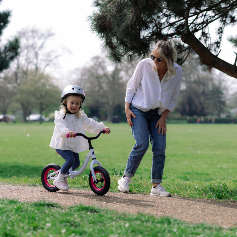 Girls’ 10-Inch Gloss White Balance Bike | Kids’ First Bike Ages 3–5
