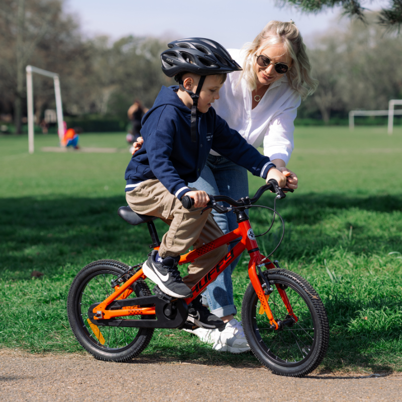 Lightweight 16" Kids Bike in Red | Safe Starter Cycle for Ages 4–6