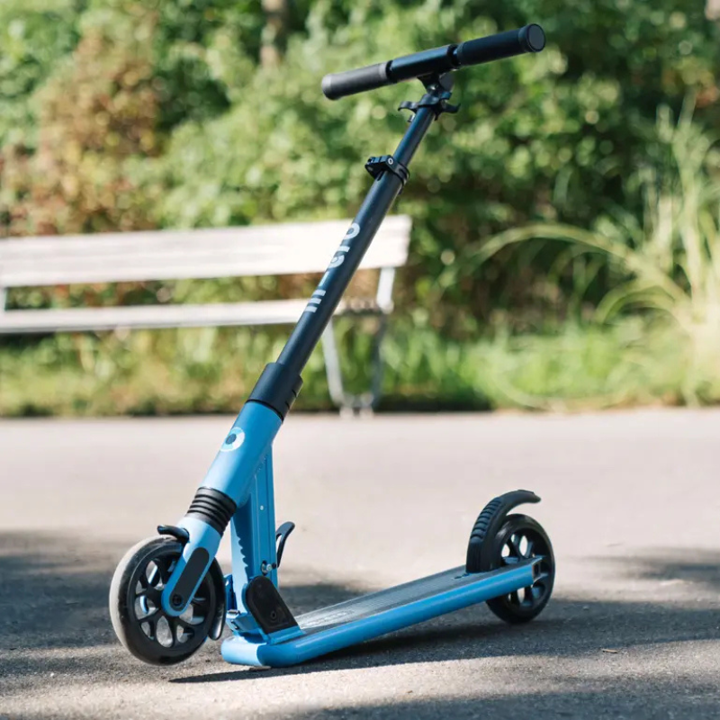 MICRO Sprite Suspension Blue Scooter 8 years-Adult