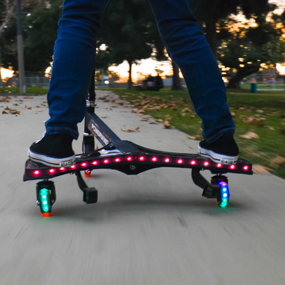 RAZOR PowerWing Lightshow 3 Wheel Scooter 6+ years