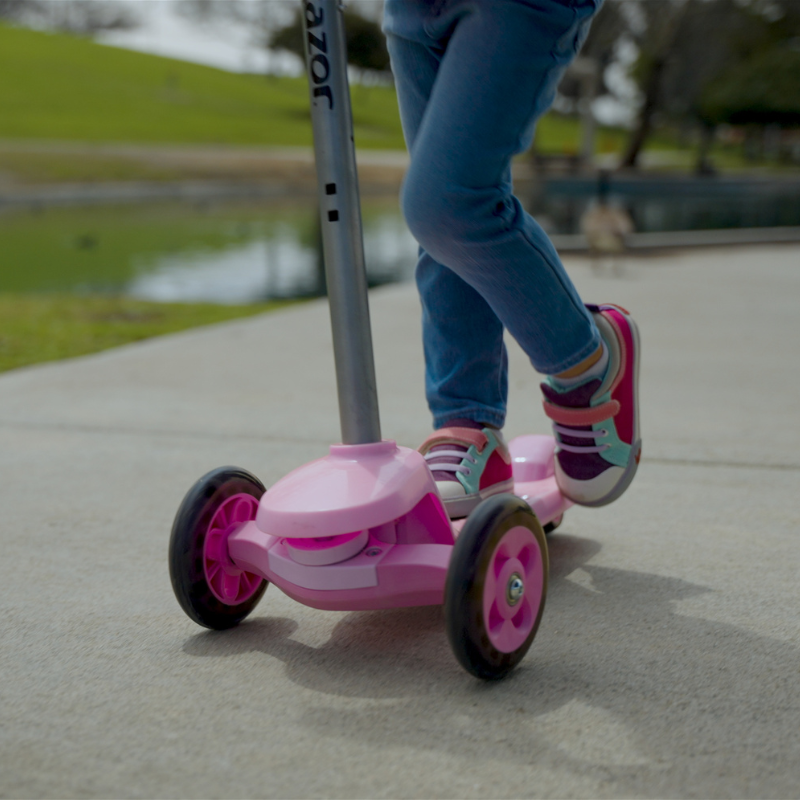 RAZOR Rollie 2 in 1 Kids Scooter Pink 2.5-4 years